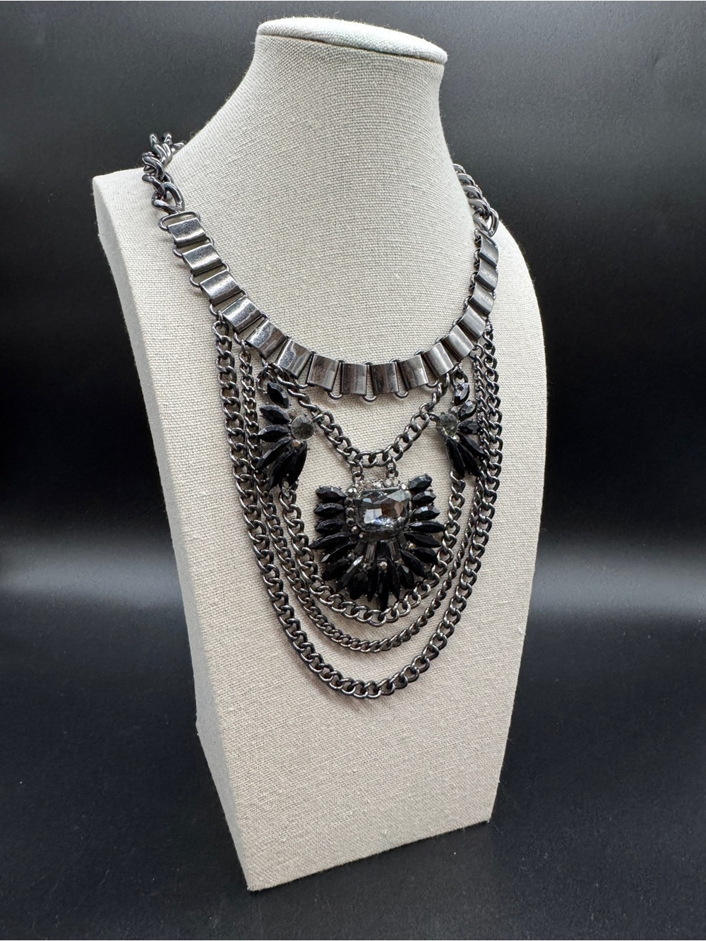 Statement chain Necklace Edgy Goth Gun Metal & Black Rhinestones 20 inches
